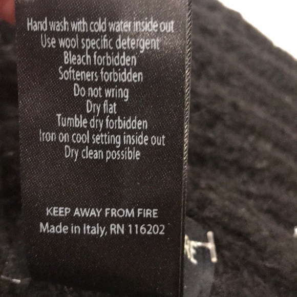 NEW Zadig & Voltaire sequin black knit hat- unisex - Picture 7 of 7